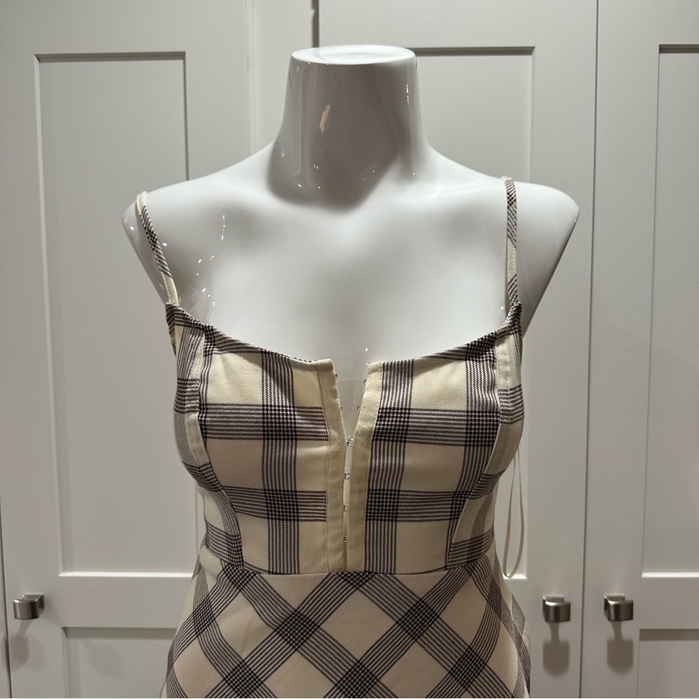 Urban Outfitters Keya Plaid Hook and eye Closure Size Small NWT - Picture 5 of 8